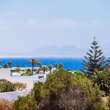 Casa Thalatta Holiday home